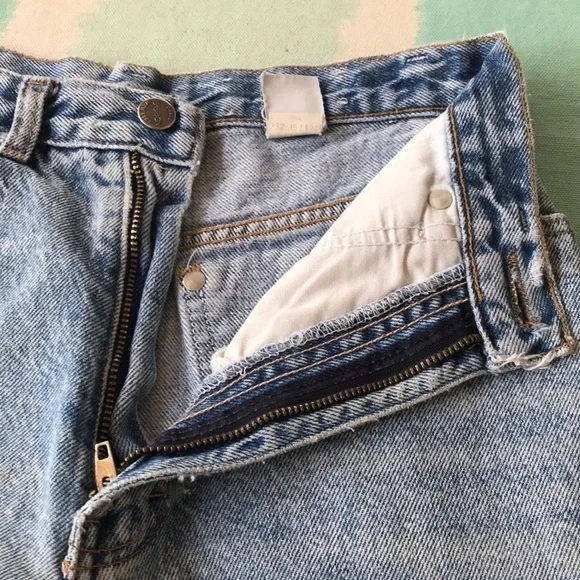 Vintage Sasson High Rise Well Worn Distressed Acid Wash Jeans Size 7 USA Made - Picture 5 of 14